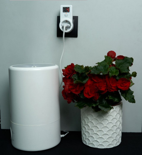 Розеточный таймер обратного отсчета FERON 41816 TM61 2300W/10А IP20  электронный